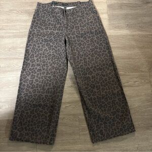 Wild Fable Leopard Low Rise Baggy Jeans